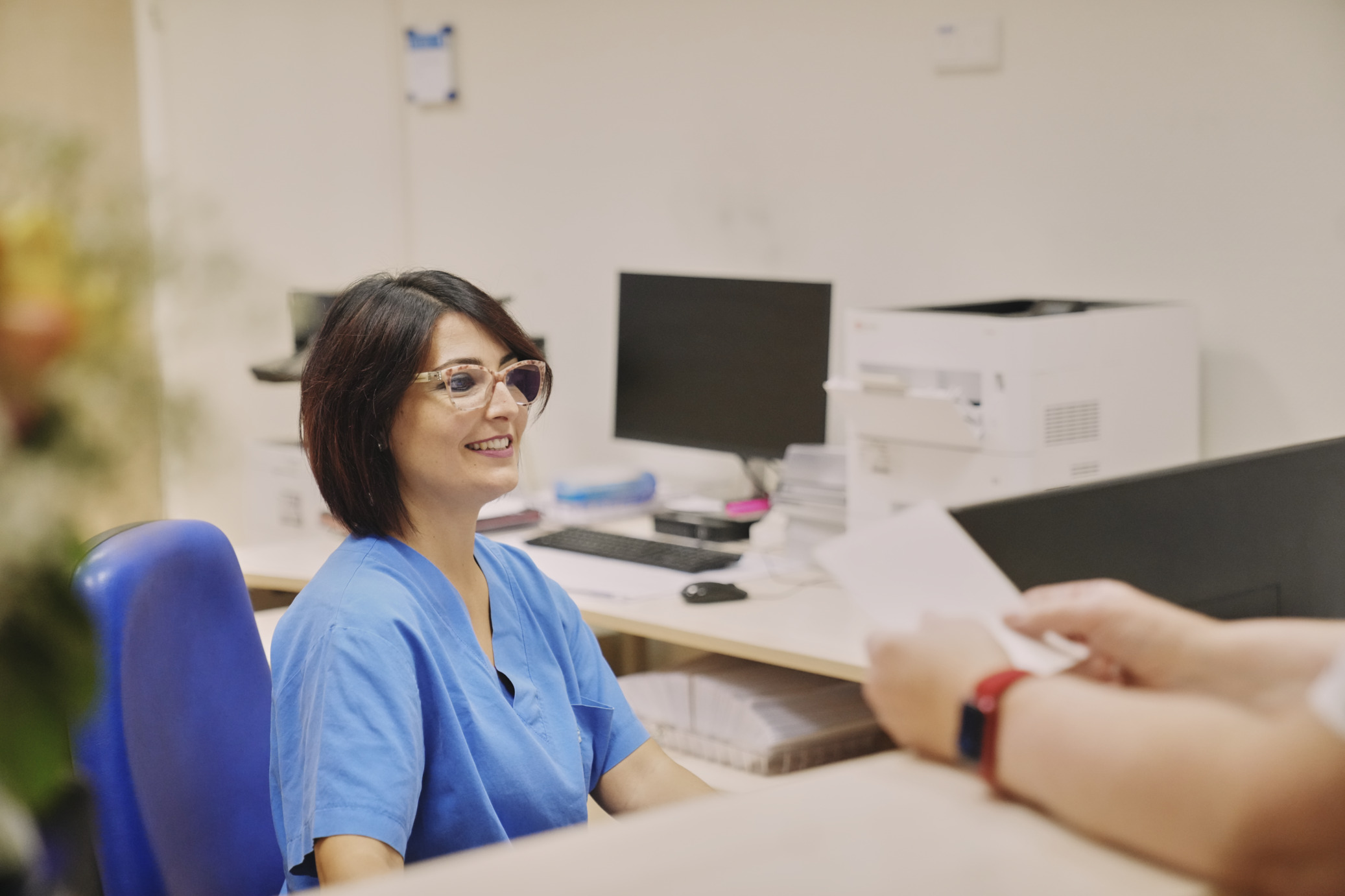 Patient meldet sich beim medizinischen Versorgungszentrum an