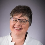 Dr. med. Ursula Steidle-Katic