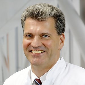 Prof. Dr. (FEBU) Michael Lein