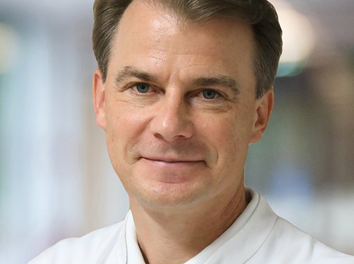 PD Dr. med. Henning Schrader