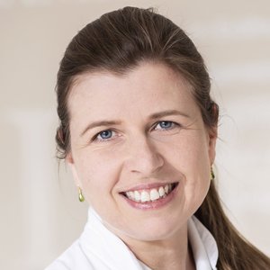 Dr. med. Aleksandra Stell