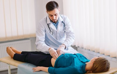 Abtastenuntersuchung Bauch