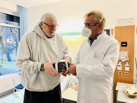 Patient erhält gute Nachrichten zu Weihnachten