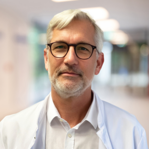 Porträtfoto Dr. med. Hauke Duckwitz, Leitender Arzt für Kinder- und Jugendmedizin