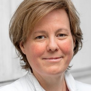 Dr. Sylke Schuff