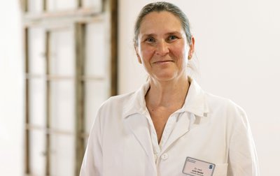 Dr. Julia Neidel