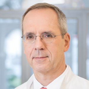 Prof. Dr. Gerald Niedobitek, FRCPath