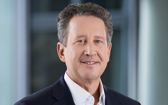 Porträt von Dr. Jens Schick, COO der Sana Kliniken AG.