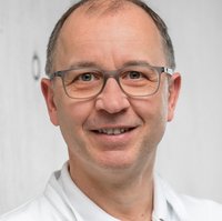 Dr. Ralf Häffner