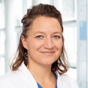 Porträtfoto von Katharina Beyer, Oberärztin der Klinik für Gastroenterologie der Regio Kliniken 