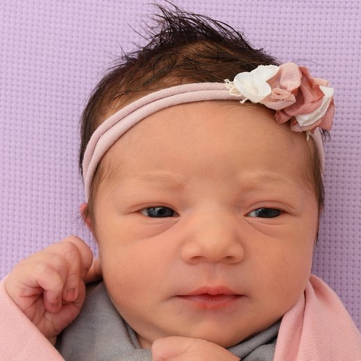 Babygaleriebild von Mia, geboren am 23.06.2026 im Sana Klinikum Hof