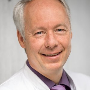Dr. med. Thomas Noesselt