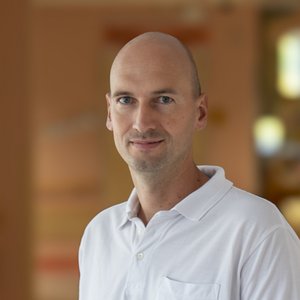 Porträtbild von Dr. med. Robert Wieland, Oberarzt in der Klinik Innere Medizin am Sana Klinikum Wurzen