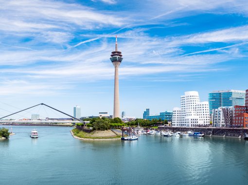 Düsseldorf Rheinturm