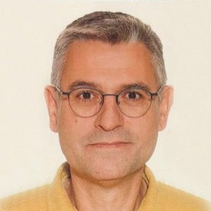 Porträt von Mesut Durmaz, Facharzt für Innere Medizin, Endokrinologie und Diabetologie