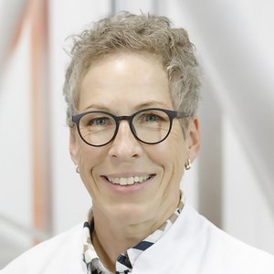 Dr. med. Elke Januschek