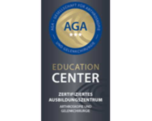 Die Klinik für Sporttraumatologie ist als AGA-Education Center anerkannt