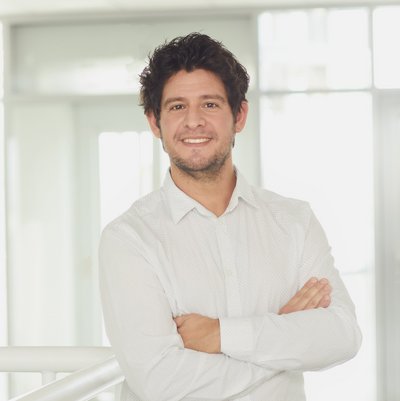 Emrah Okur, Grönemeyer Institut Bochum, Mikrotherapie, Orthopädie und Unfallchirurgie