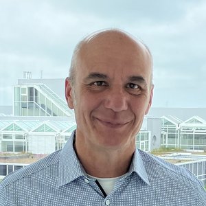 Porträt Prof. Dr. Klaus Empen