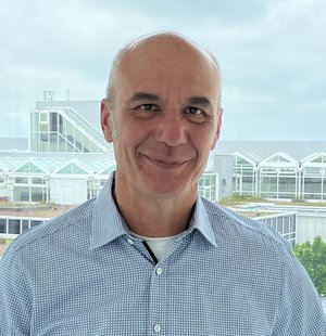 Porträt Prof. Dr. Klaus Empen 
