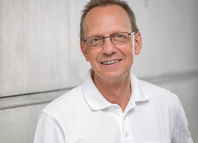 Dr. Andreas Hoffmann