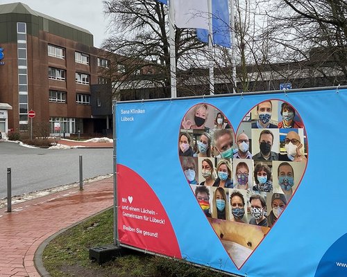 Plakat zur Aktion "Wir lächeln für Lübeck"