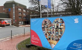 Plakat zur Aktion "Wir lächeln für Lübeck"