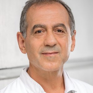 Dr. Yones Salameh