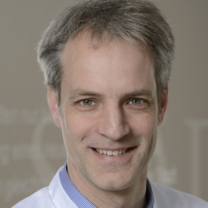 Prof. Dr. Peter Gerke, Arzt im Nierenzentrum an den Sana Kliniken Lübeck.