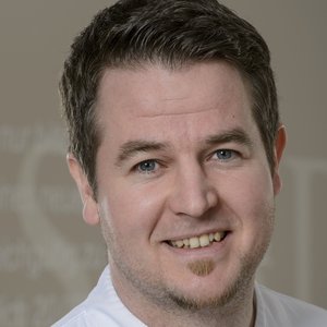 Dr. med. Tom Schmidt