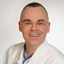 Porträt von Dr. med. Roland Heisler, Oberarzt, Facharzt für Innere Medizin und Gastroenterologie am Klinikum Coburg der Sana Kliniken Oberfranken