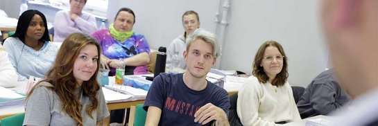 Auszubildende im Theorieunterricht