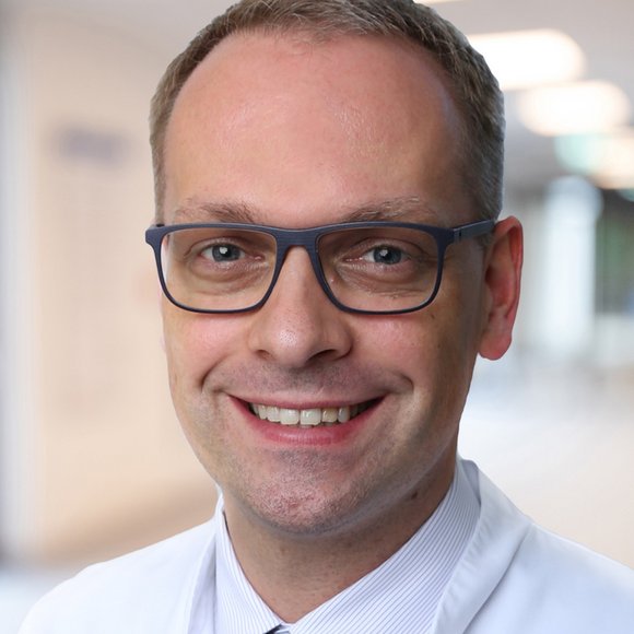 Herr Dr. Med. Arne Cord Brandes Benrath | Sana Kliniken AG
