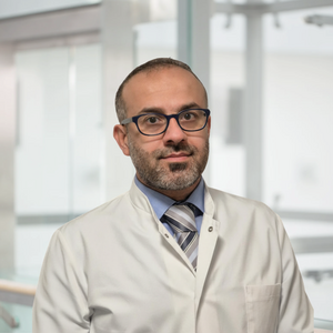 Portraitfoto von Funktionsoberarzt Mohamad Ftouni