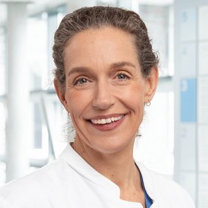 Porträtfoto von Prisca Drews, Fachärztin in der Klinik für Anästhesiologie der Regio Kliniken Pinneberg