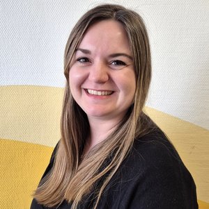 Portraitfoto von Julia Lotze, Assistenzärztin