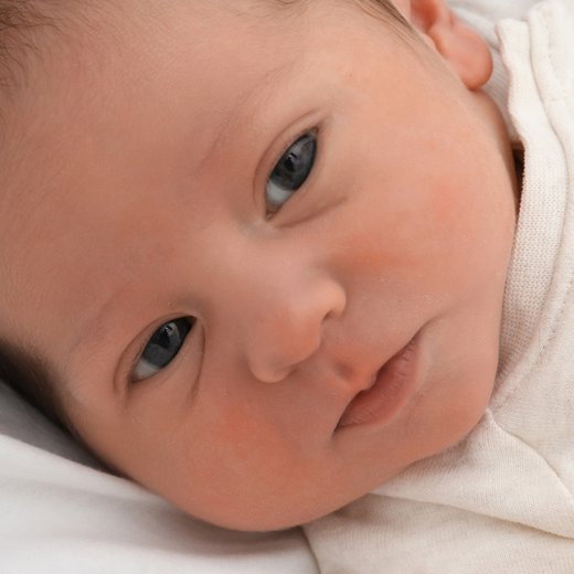 Babygaleriebild von Atlas, geboren am 01.12.2025 im Sana Klinikum Hof