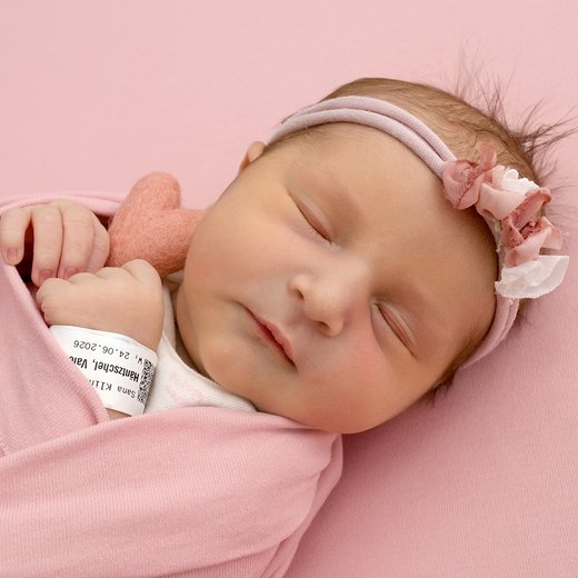 Babygaleriebild von Valentina, geboren am 24.06.2026 im Sana Klinikum Hof