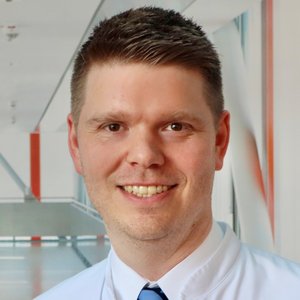 Portaitfoto von PD Dr. med. Ferdinand Bohmann, MHBA