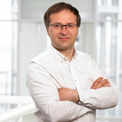 Andrej Miklas, Neurologie 360° Hof, Neurologie, Neuromedizin