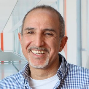 Portraitfoto von Semik Khodaverdi