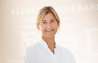 Dr. med. Anya-Maria Stenger