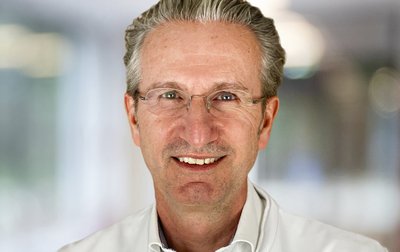Porträtfoto Prof. Dr. med. Christoph Andree, Ärztlicher Direktor und Chefarzt der Plastischen und Ästhetischen Chirurgie am Sana Klinikum Gerresheim 