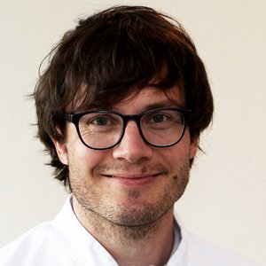 Portraitbild von Dr. med. Georg Ende, Oberarzt