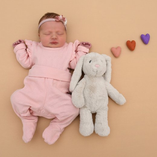 Babygaleriebild von Amalia, geboren am 23.11.2025 im Sana Klinikum Hof