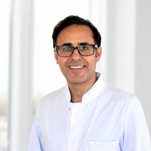 Porträtfoto von Dr. Khan Wali Shir, erstellt von Barbara Skondras