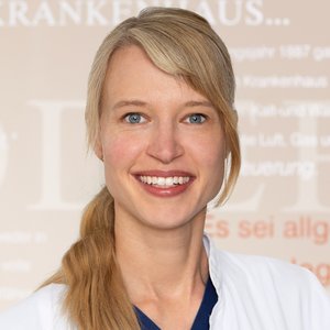 Dr. med. Carolin Bauer, Fachärztin für Innere Medizin, Pneumologie
