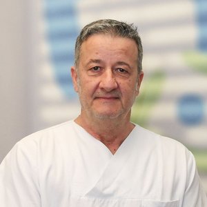 Porträtaufnahme vom Leitenden Oberarzt, Robert Grun