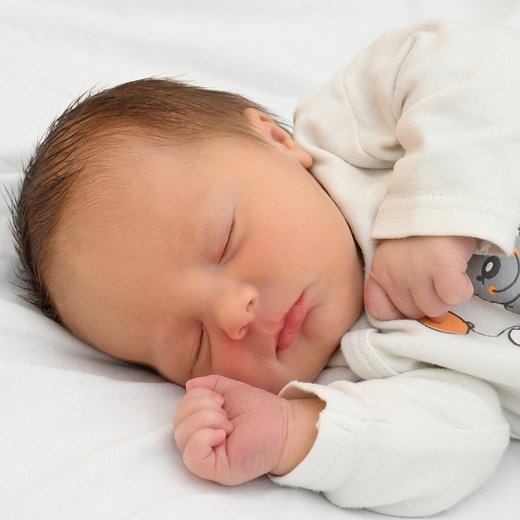 Babygaleriebild von Chester, geboren am 28.08.2026 im Sana Klinikum Hof