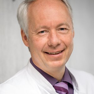 Dr. med. Thomas Noesselt